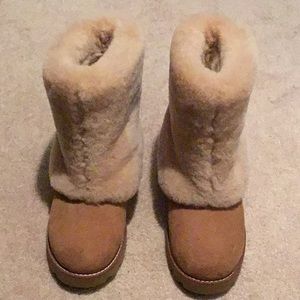 NWOT UGG BOOTS